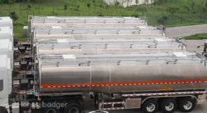 Precautions for Loading Fuel Tank Semi-trailer